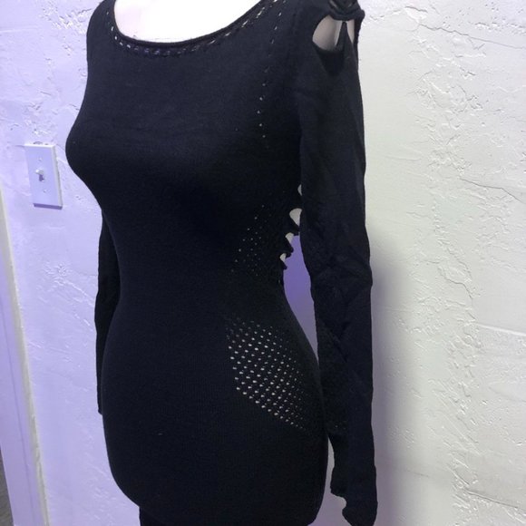 Sexiest little black dress with back details  size S - Picture 4 of 5